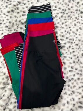 Lot of 6 pairs of Til You Collapse Effortless leggings